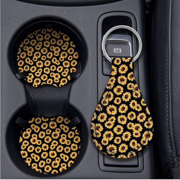 4pc Sunflower Universal Steering Wheel Cover Set - Picture 2 of 4